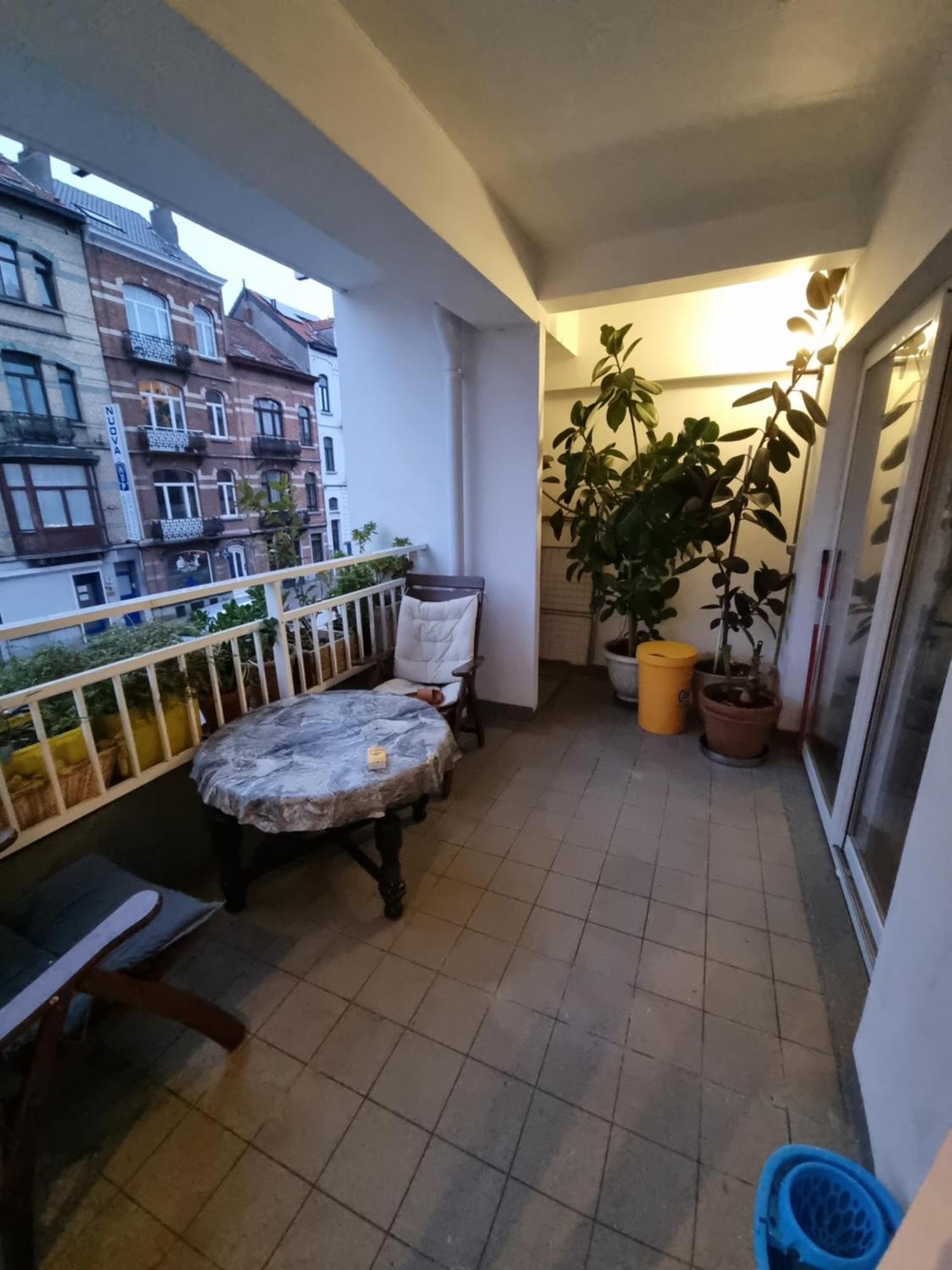 Apartchazal Bruksela Zewnętrze zdjęcie