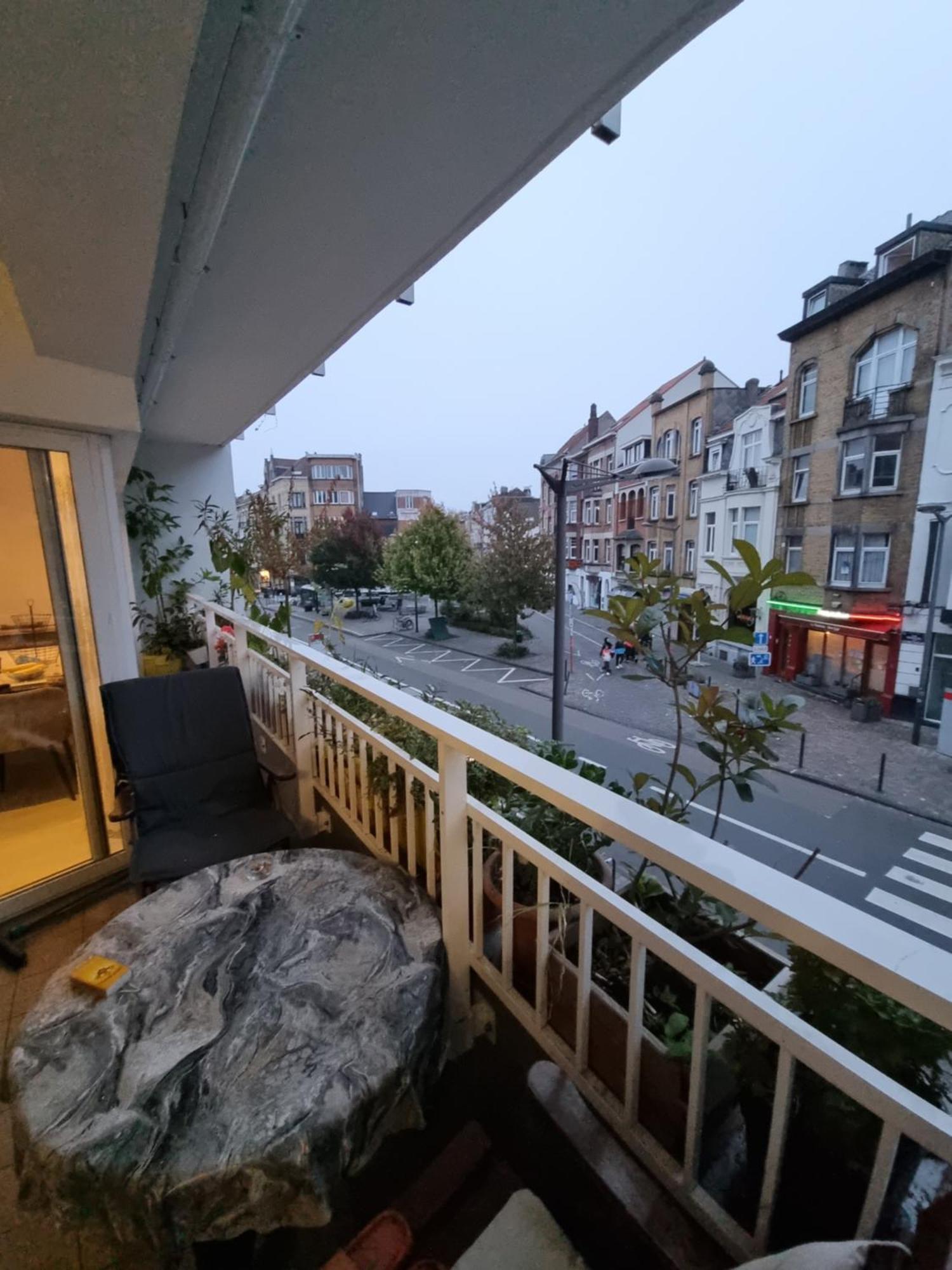 Apartchazal Bruksela Zewnętrze zdjęcie