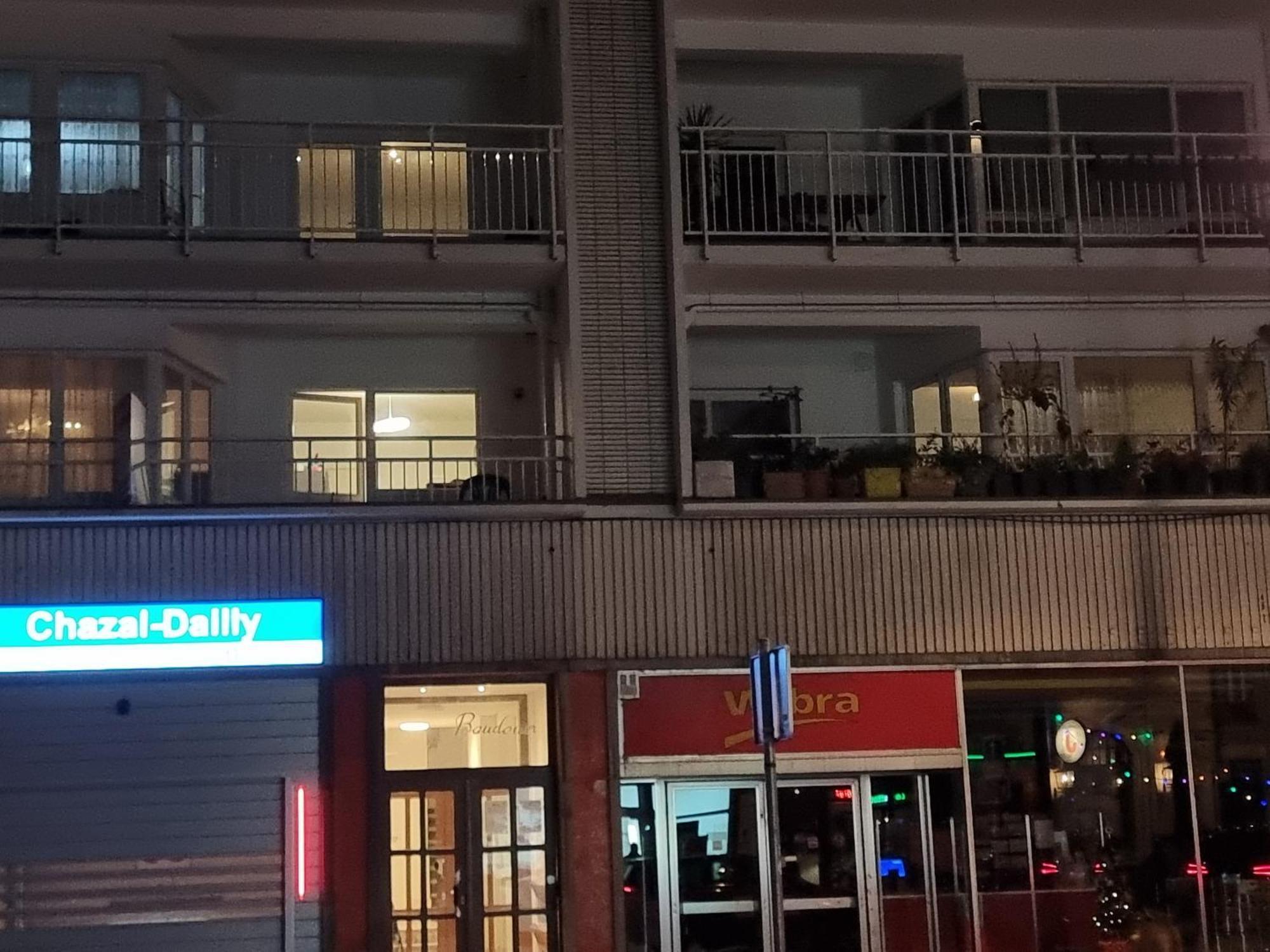 Apartchazal Bruksela Zewnętrze zdjęcie